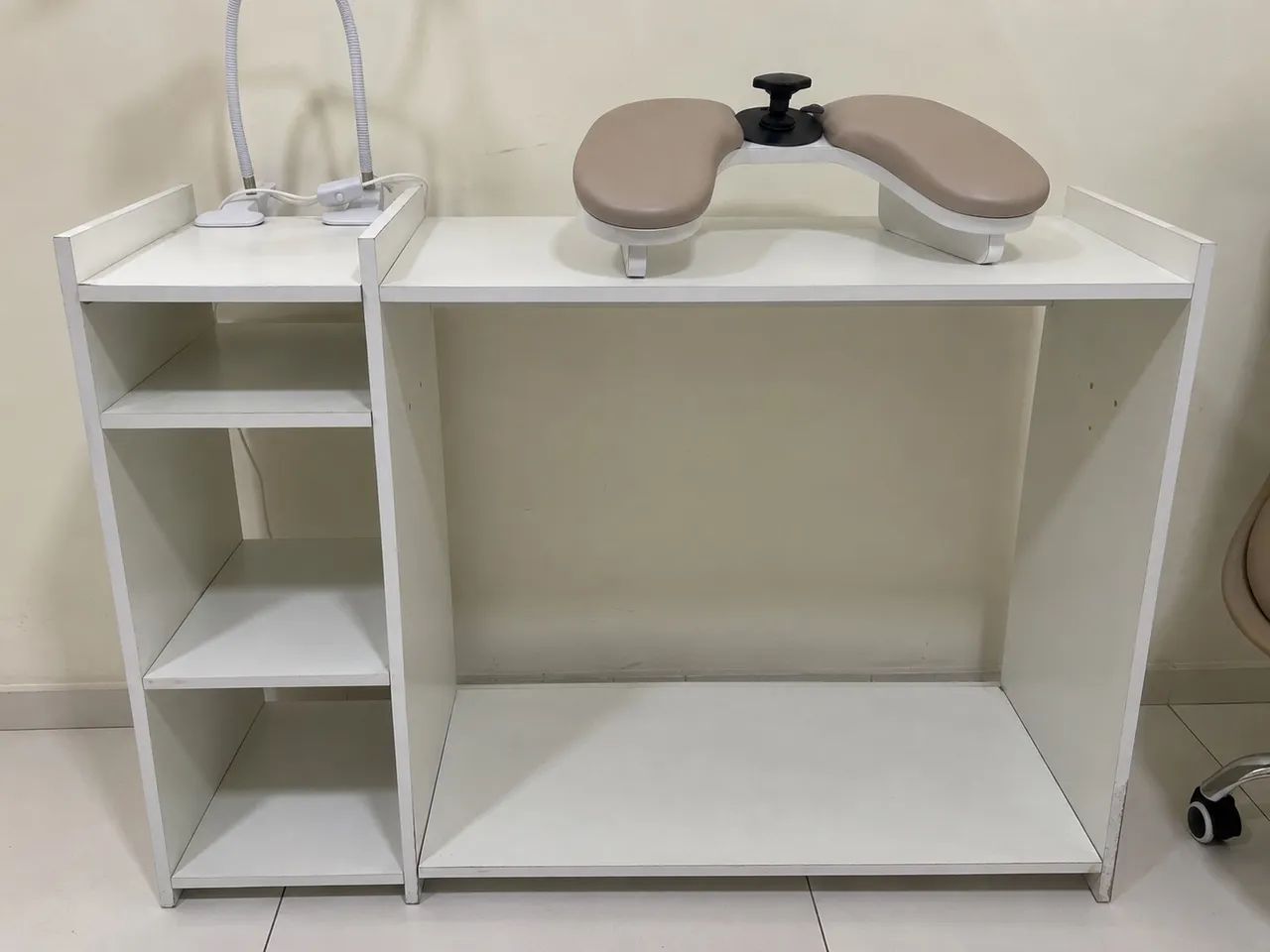 Móveis e equipamentos para manicure  - Foto 2