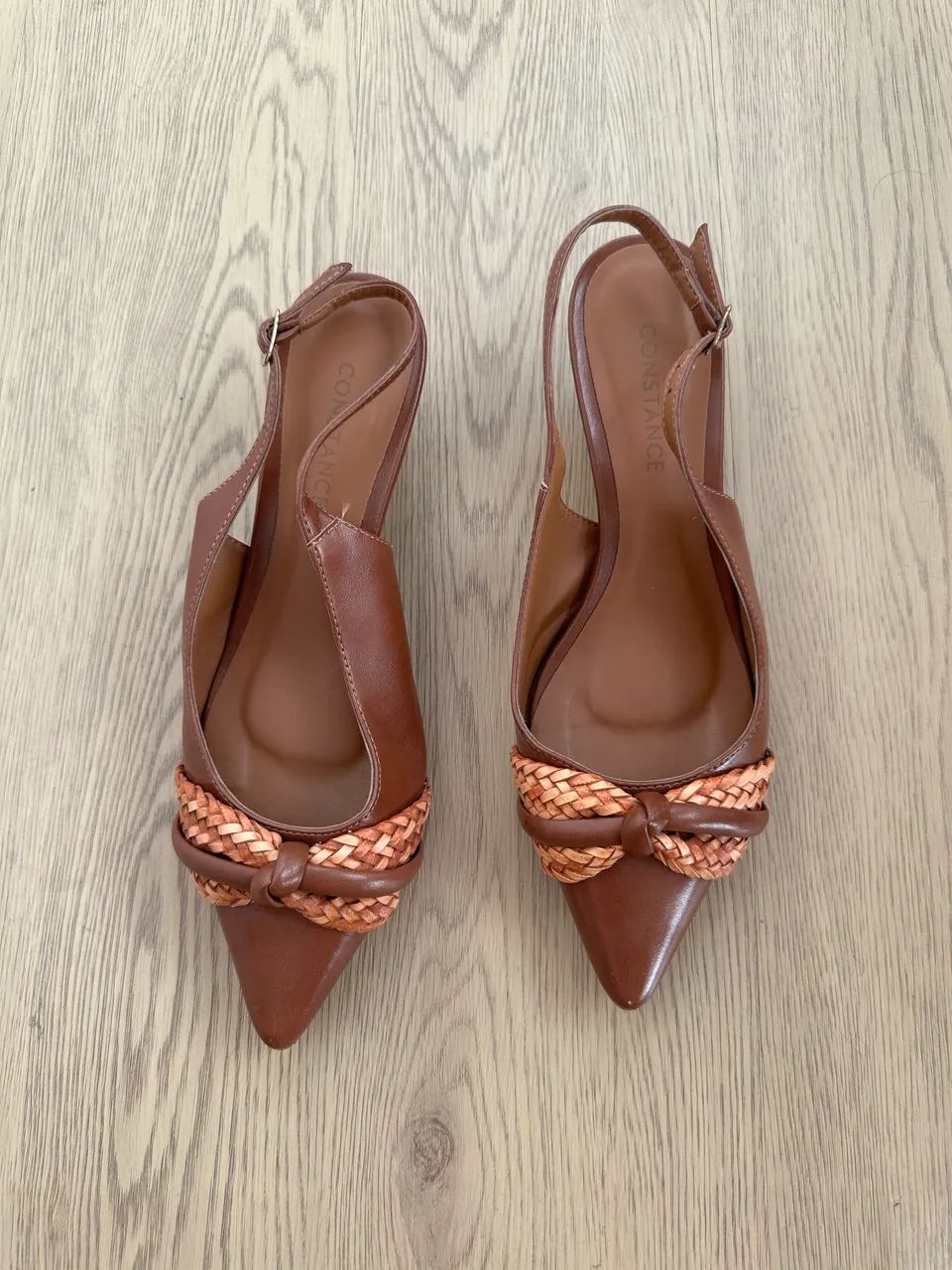 Sapato Scarpin Constance núm 36