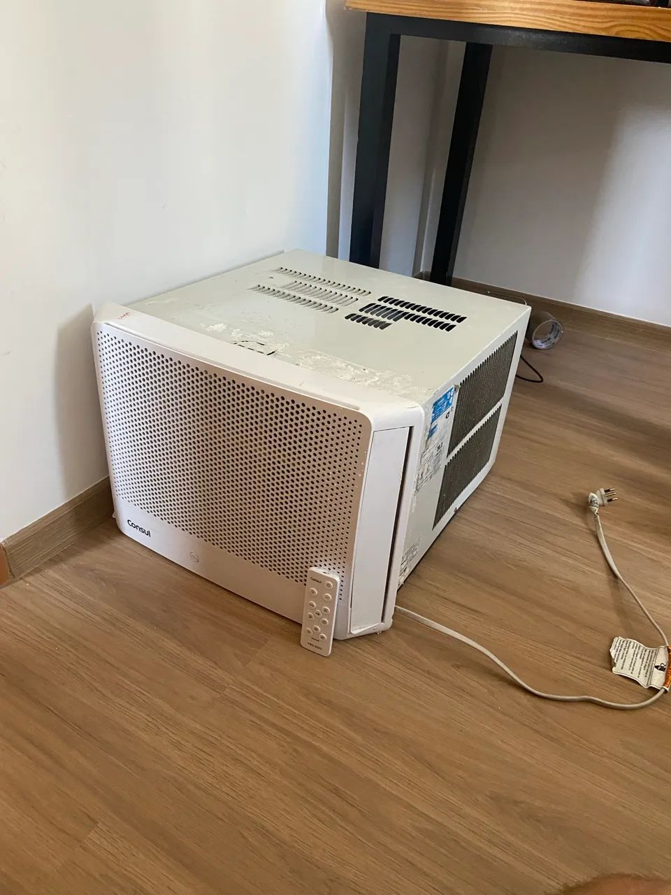 Ar Condicionado de janela cônsul acionameto com controle remoto - Foto 3