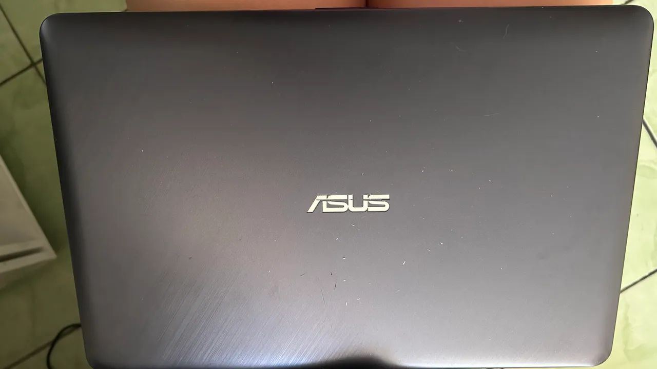 VENDO NOTEBOOK ASUS VIVOBOOK - Foto 2