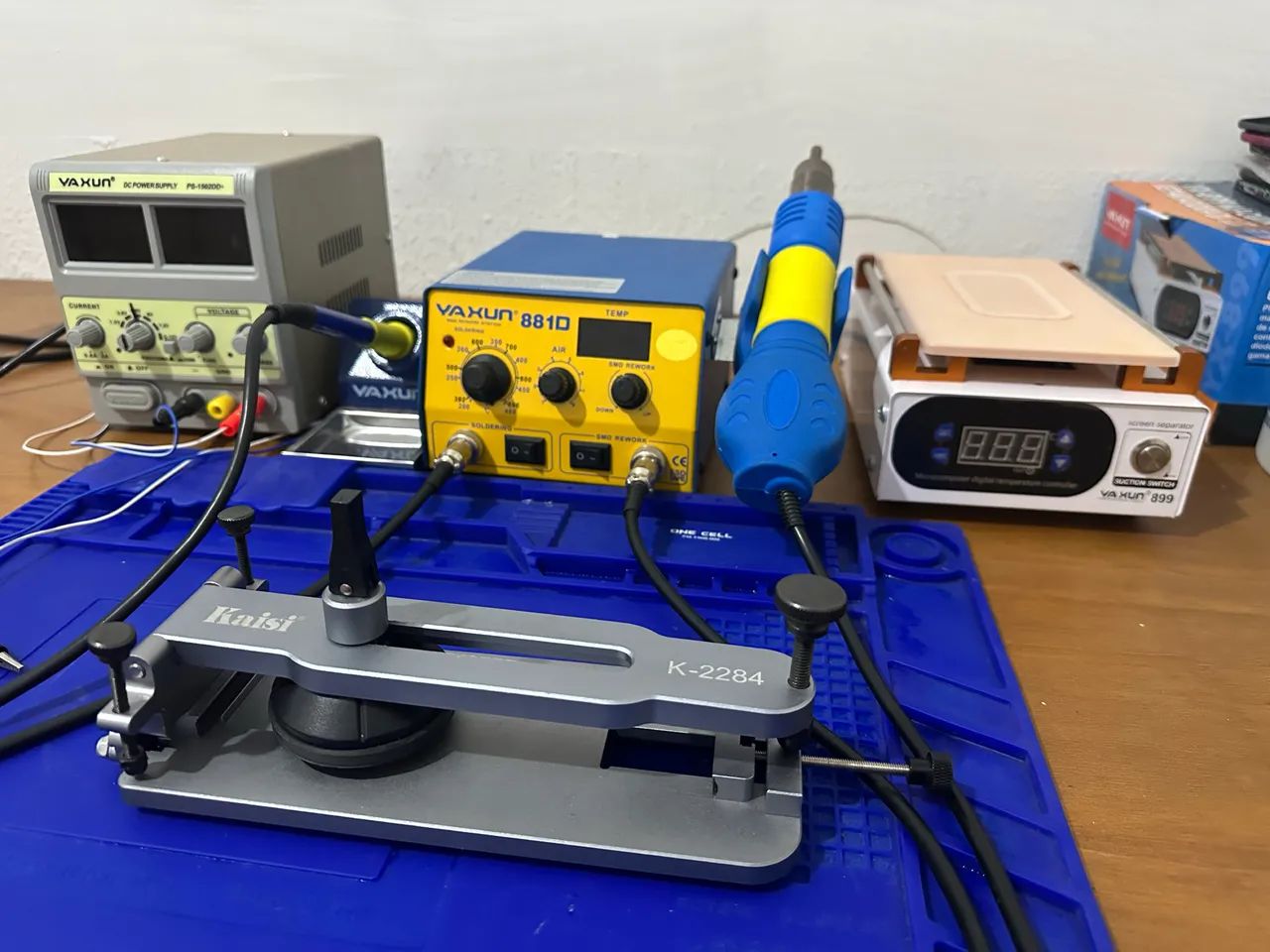 Equipamentos para manutenção de celular 