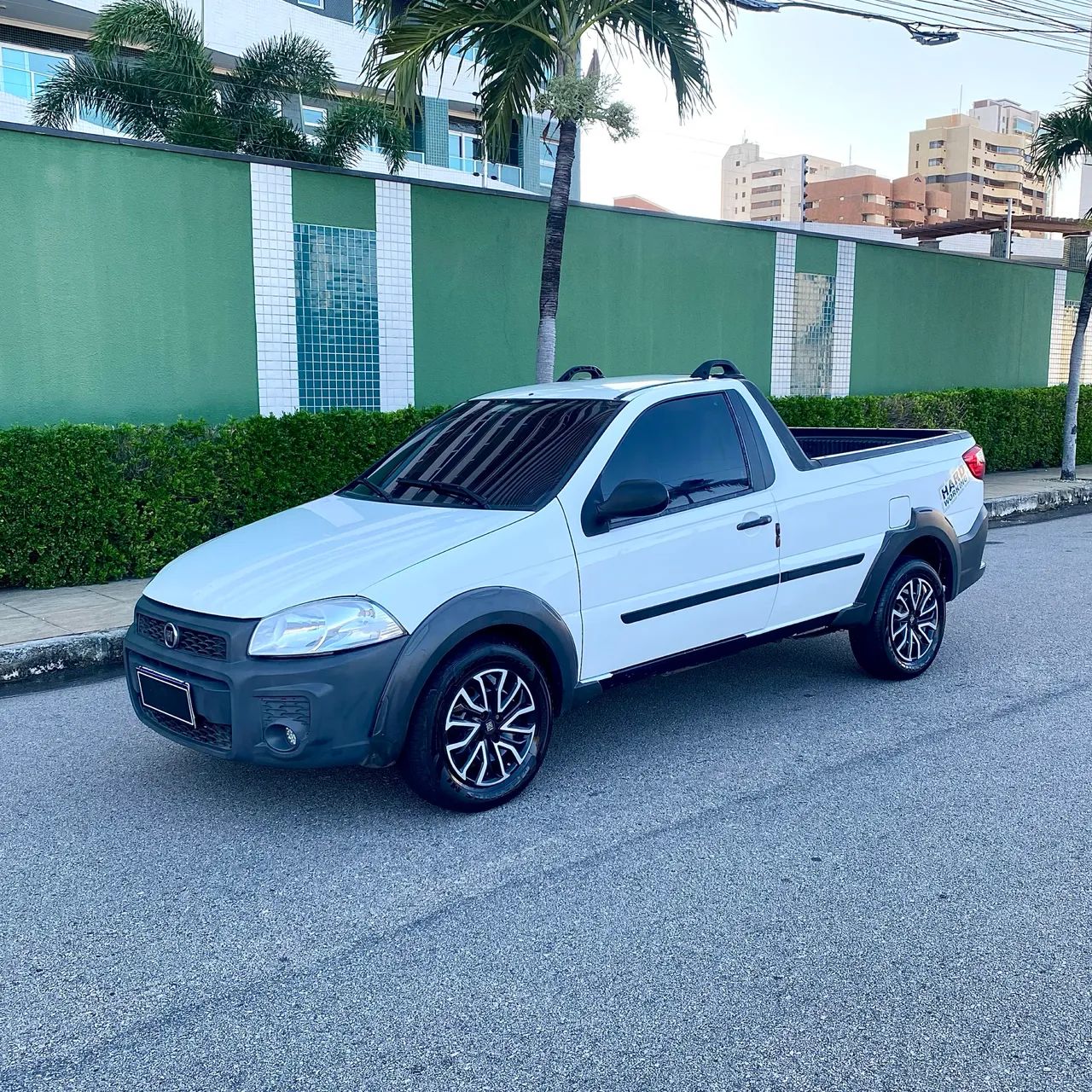 Fiat Strada Strada Working HARD 1.4 Fire Flex 8V CS 2015
