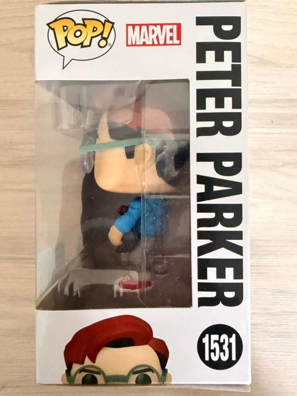 Funko Pop Spider-Man Peter Parker 1531 - Foto 2