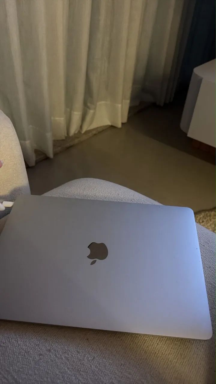 MacBook  air m1 em excelente estado 