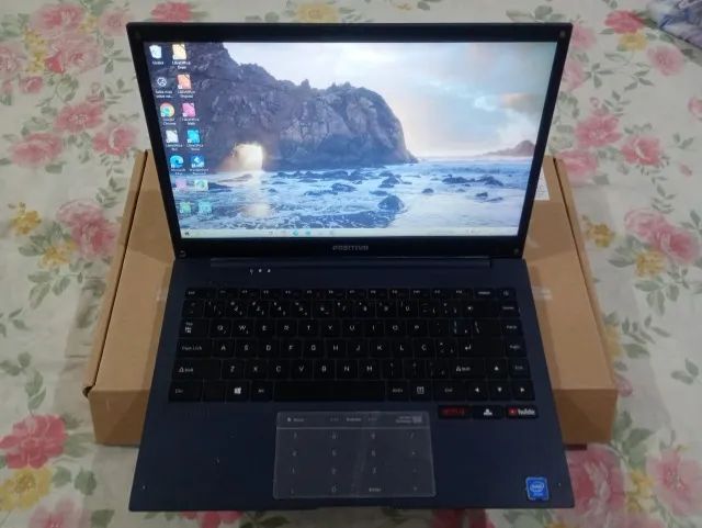Notebook Positivo + Carregador e Caixa Original