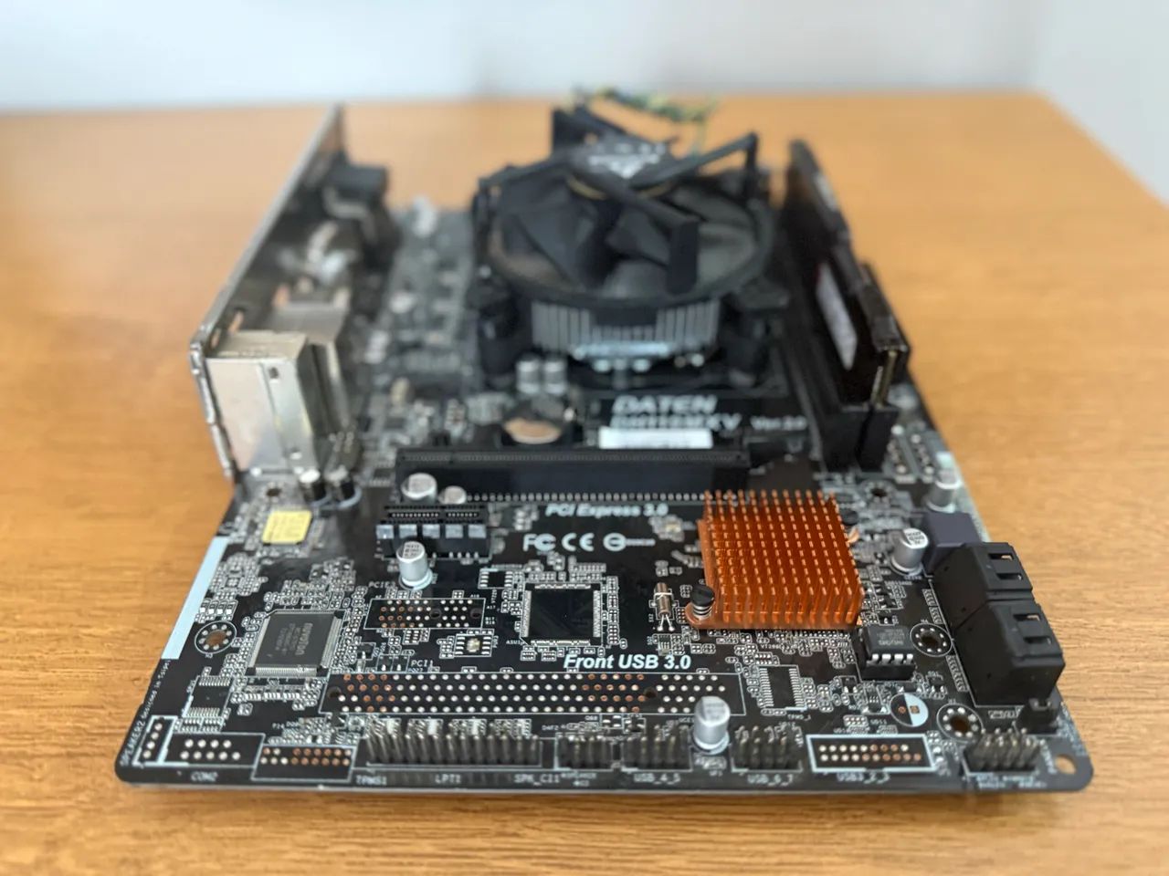 Kit placa mãe LGA1151 (DH110MXV), Intel i3-6300, Cooler e Espelho - SEM MEMÓRIA - Foto 3