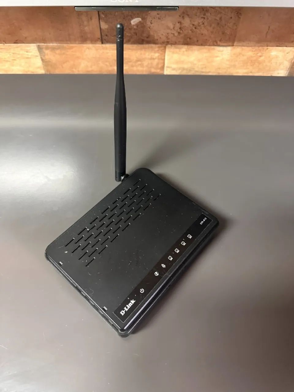 Roteador Wireless 150mbps Dir-610 - D-link (Usado)