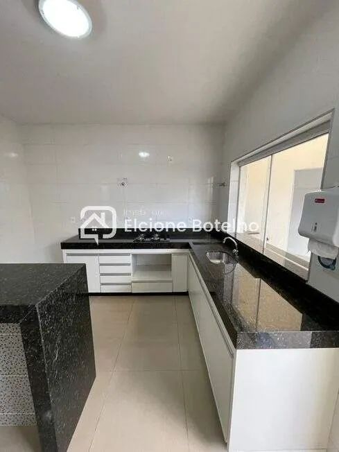 Casa Comercial para Aluguel no Bairro Tibery, em Uberlândia - Foto 5
