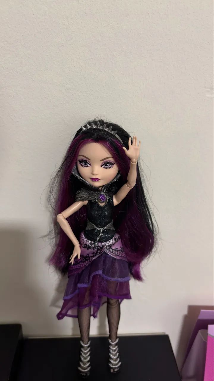Raven ever after high  basica