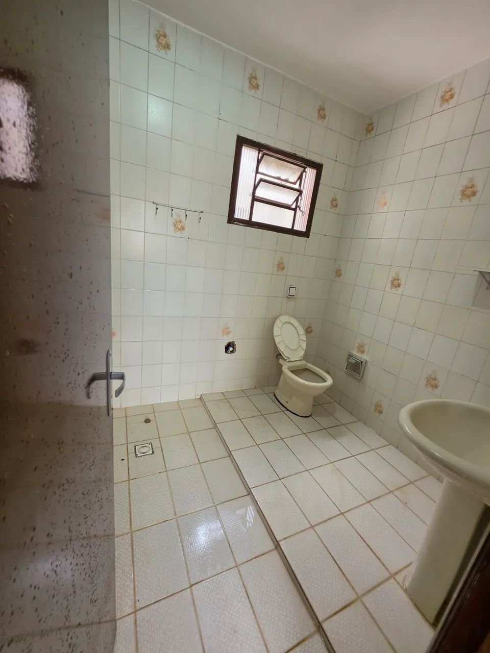 ALUGO CASA  - Foto 5