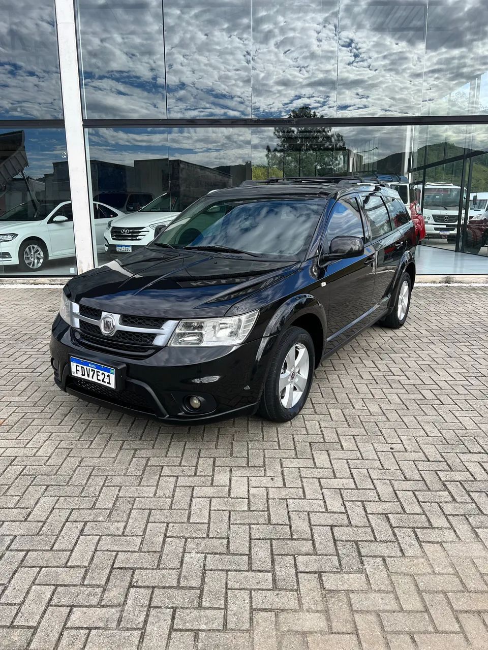 Fiat Freemont 2.4 16V 5P Aut. 2013 - Foto 2