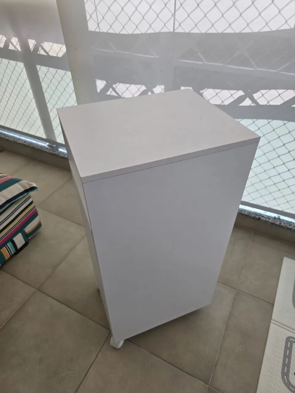 Armário Multiuso TokStok com rodinhas  - Foto 2