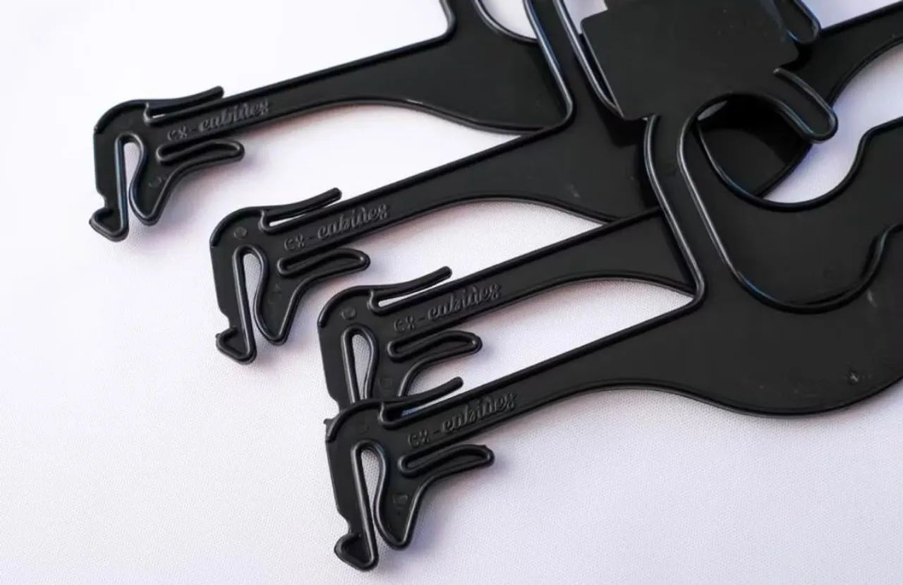 Gabide de plastico para lingerie - 250 unidades - Foto 4