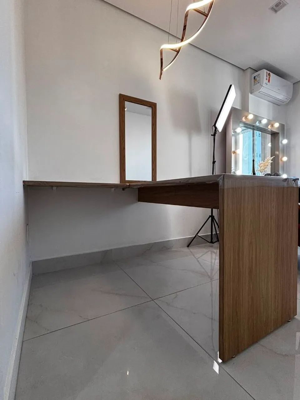 Mesa de trabalho 