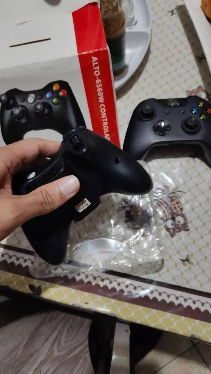 2 Controle de vídeo game joystick compatível com  Xbox 360 - Foto 2