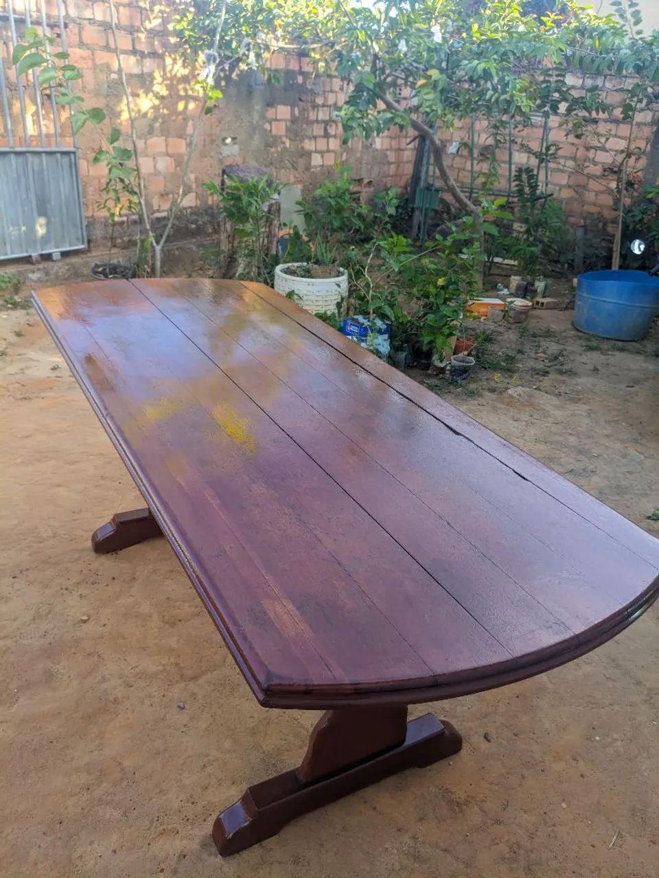 Mesa de jantar em madeira maciça (aceito propostas)