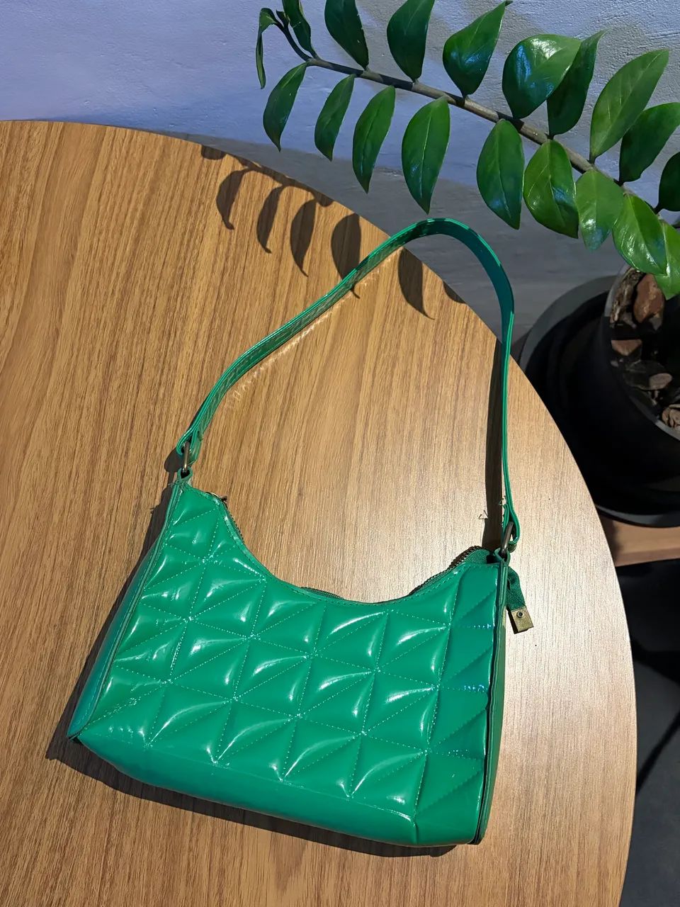 Bolsas femininas em perfeito estado - algumas novas e nunca usadas - Foto 3
