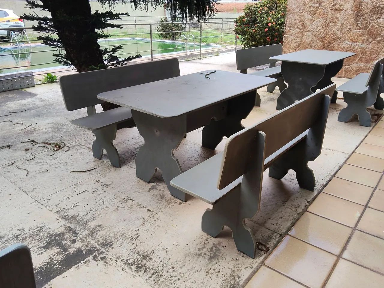 Mesa de 1.80m com 2 bancos de Ardósia  - Foto 3