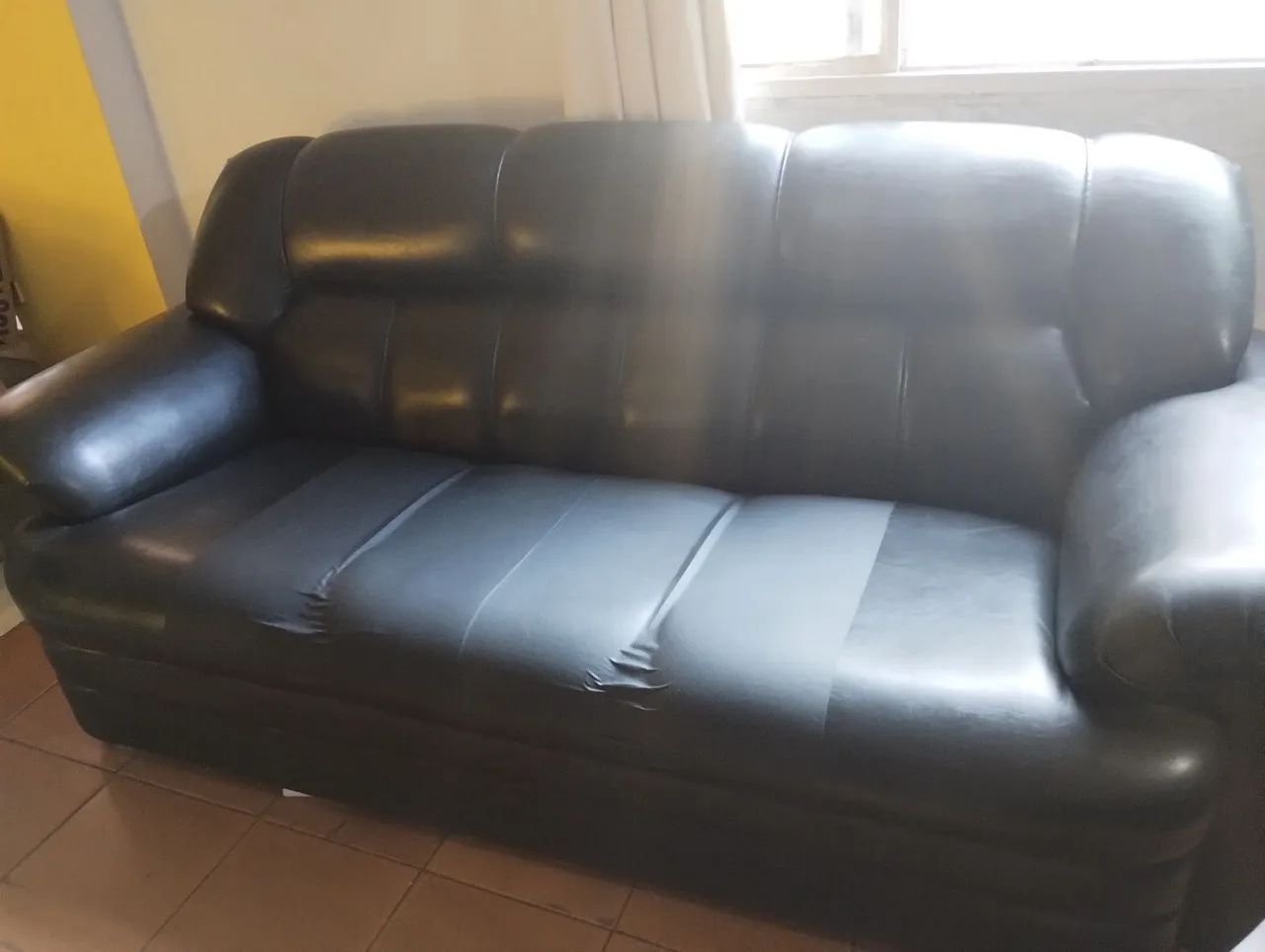 Sofá 3 lugares LEIA