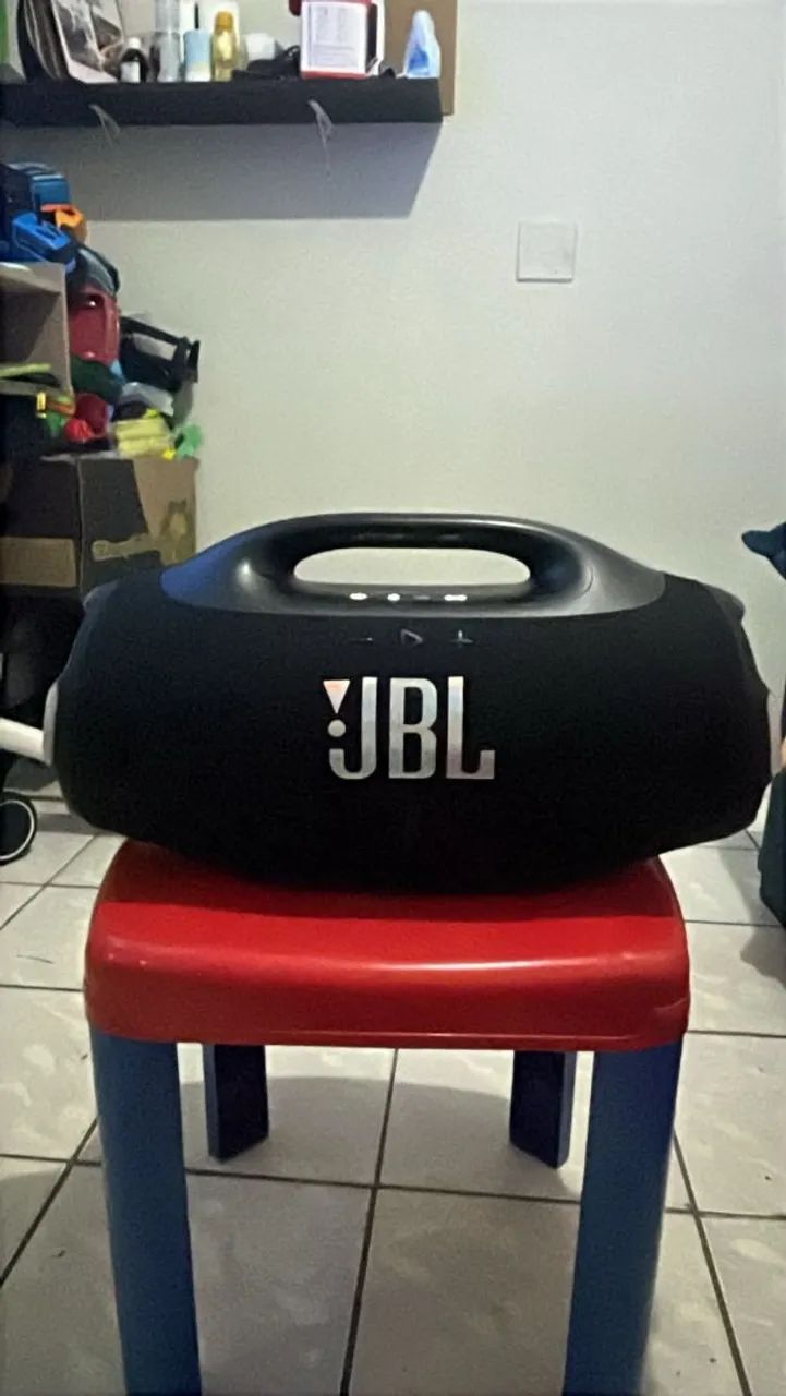 JBL BomBox 4