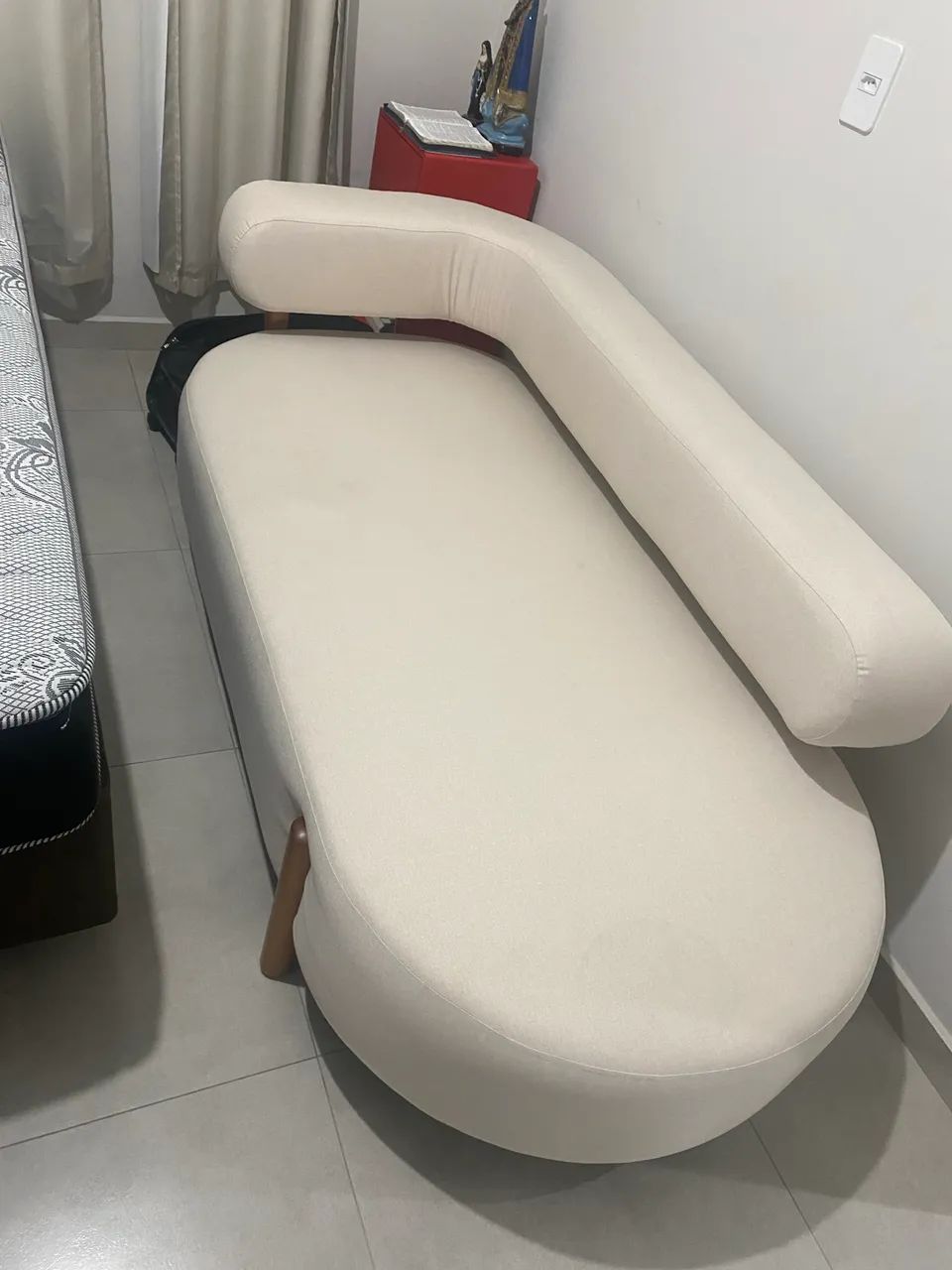 Sofá moderno