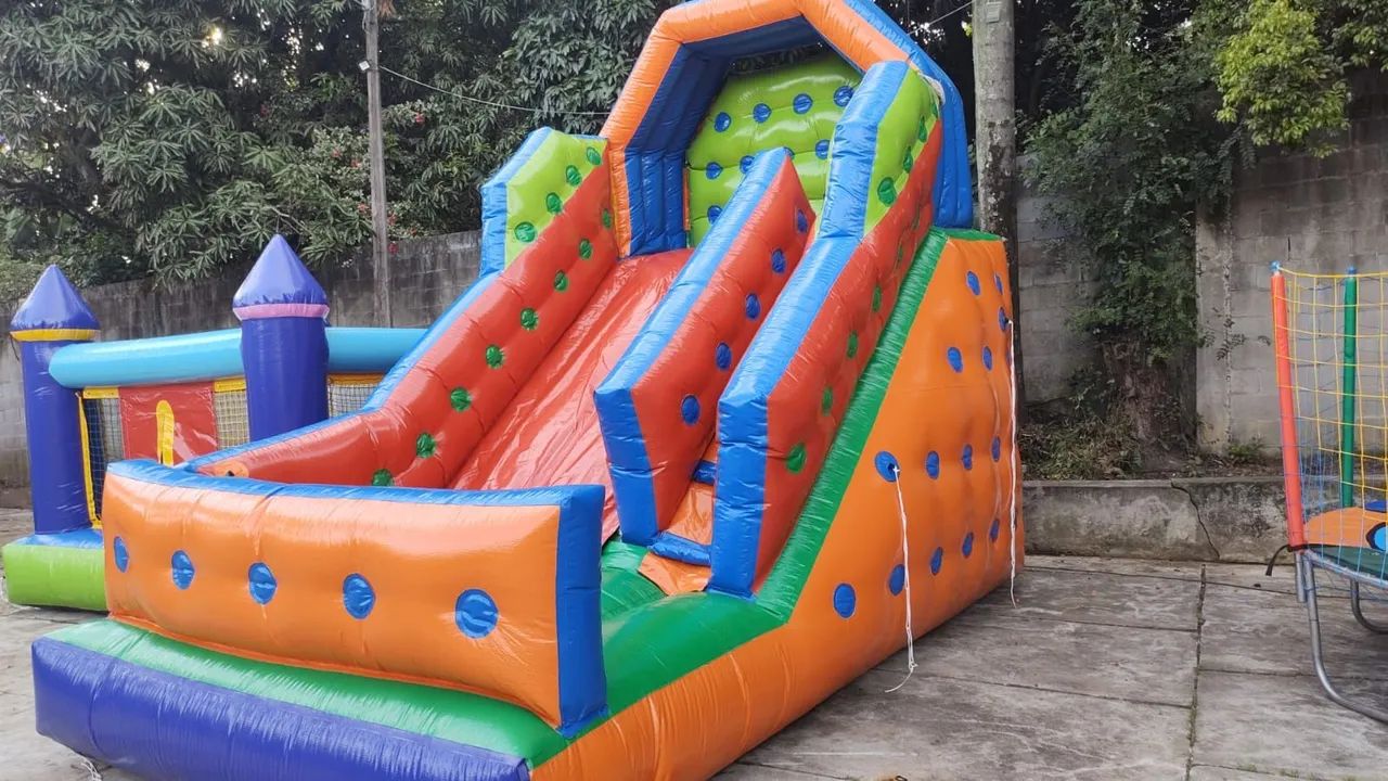 Locação de brinquedos infláveis  - Foto 7