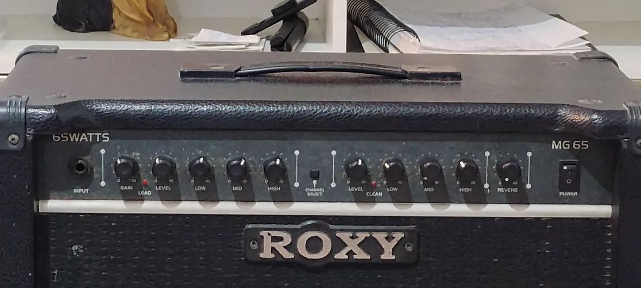Amplifcador Roxy MG65 (60 watts) - Foto 2
