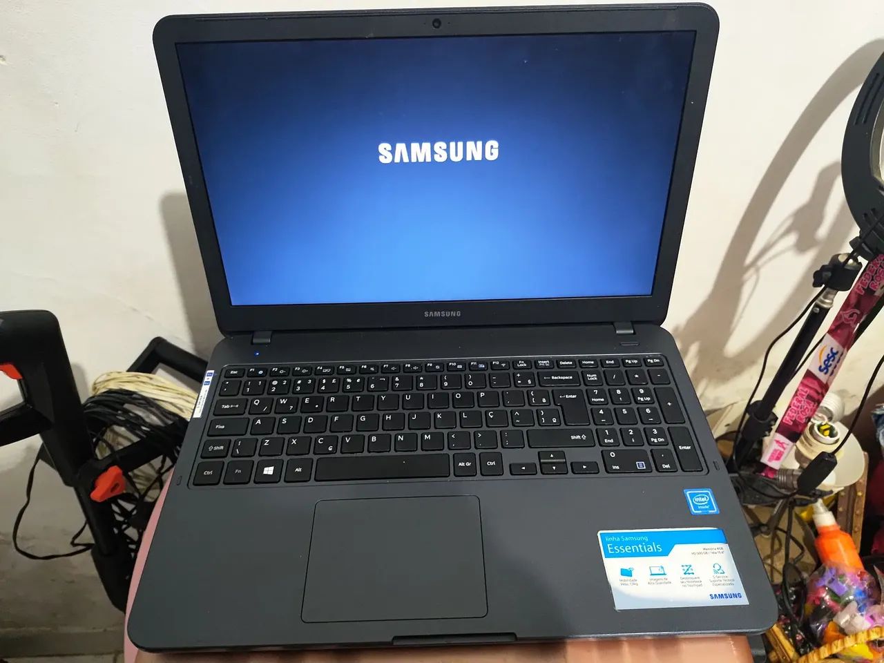 Notebook Samsung NP350XBE - Foto 2