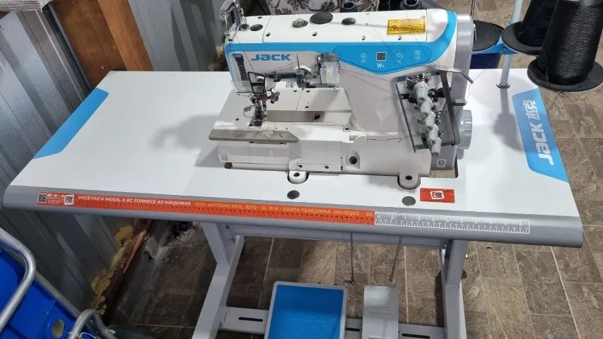 Maquina Cobertura Plana Direct Drive Jack 220V - Foto 2