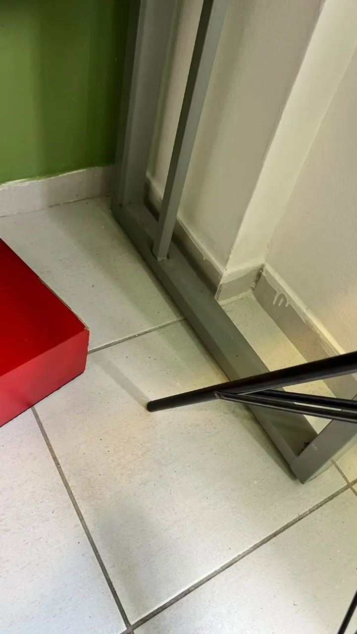 Mesa 2,1m MDF Alta qualidade - Foto 4