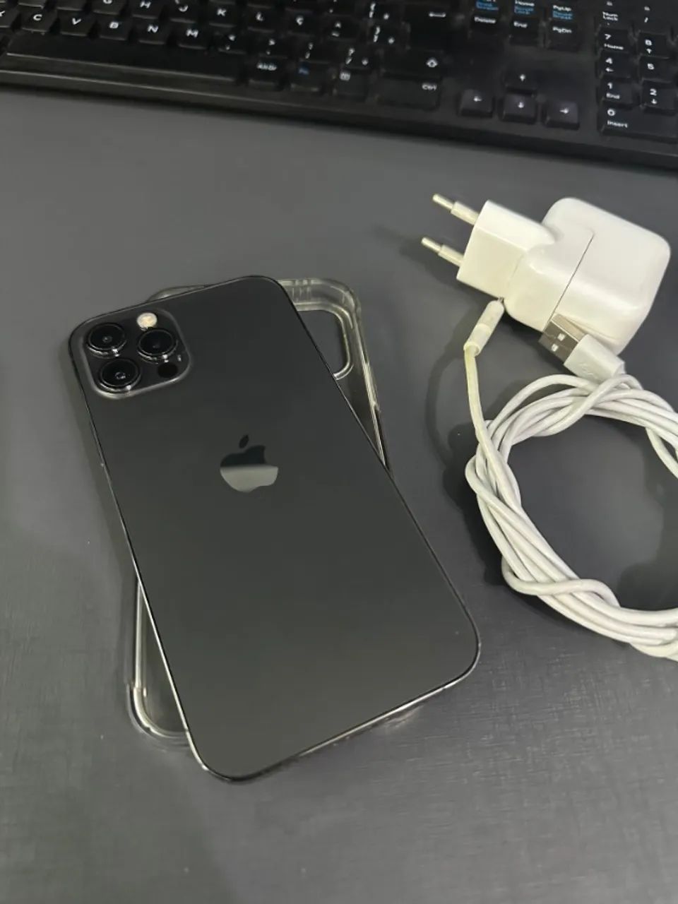 iphone 12 pro 256gb com Bateria nova - Celulares e Smartphones