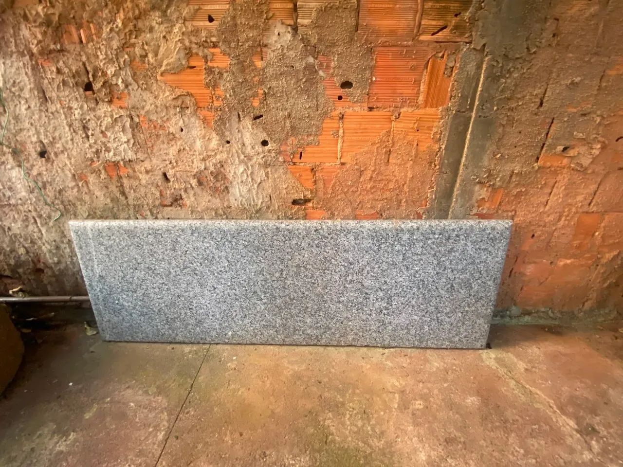 Bancada de granito 2,10x0,70 