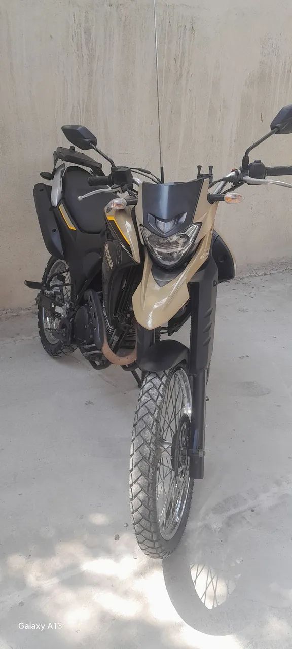 XTZ 250 Lander 2024 - Foto 2