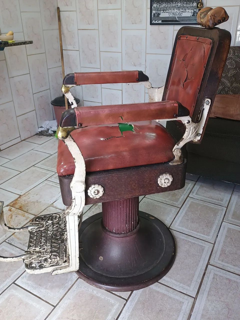 Cadeira de Barbeiro - Campanile (Vintage) - Foto 3