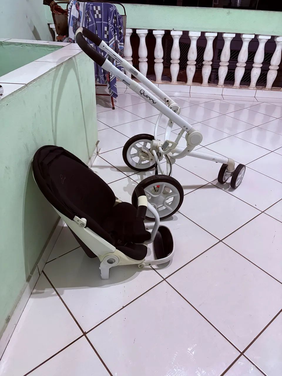 Carrinho de bebê  3 roda quinta - Foto 4