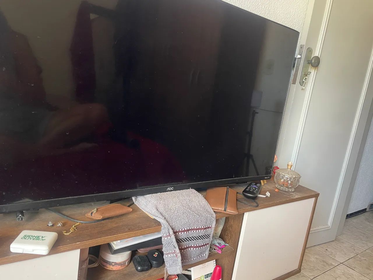 Rack e TV de 43 por R$750 - Foto 3