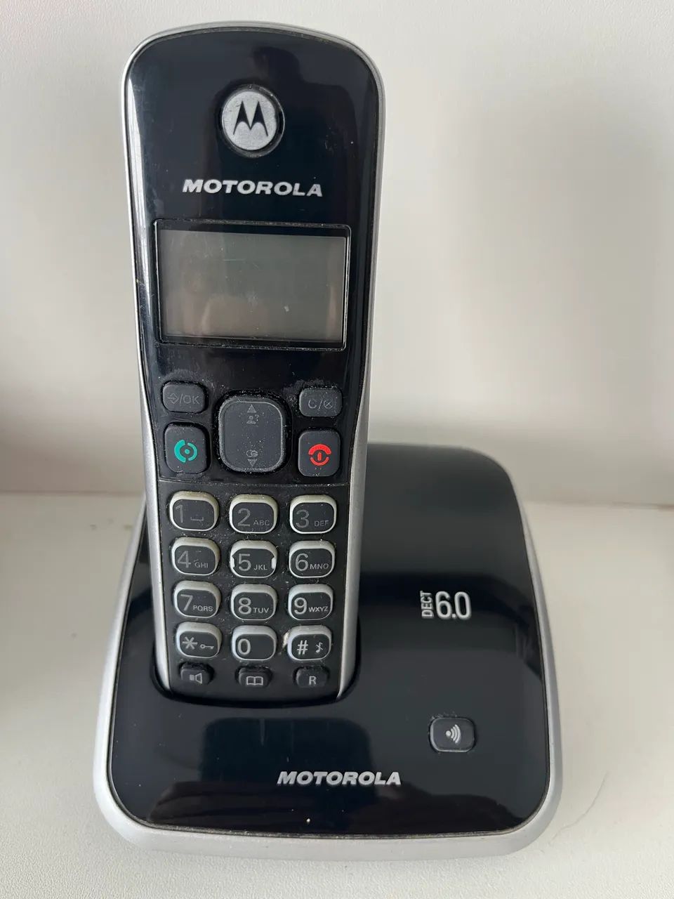 Telefone sem fio Motorola - São 2 telefones - Foto 3