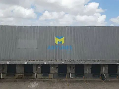 Alugue Galpão em Condomínio Logistico com 12.000m², doca e pé direito de 12m - Foto 2