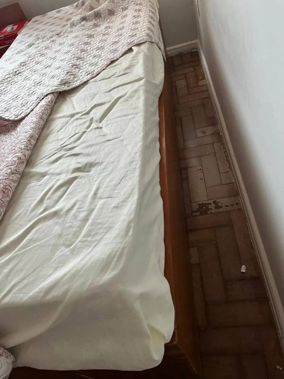 CAMA DE SOLTEIRO MADEIRA MACIÇA + COLCHÃO - Foto 2