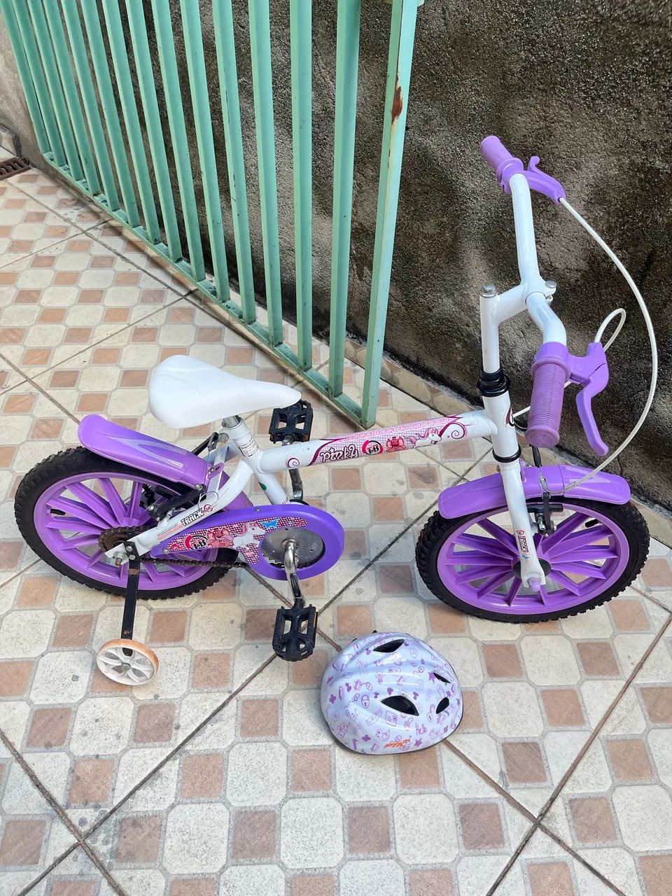 Bicicleta Aro 16 Infantil Track Bikes Pinky Seminova c/ capacete de brinde  - Foto 6