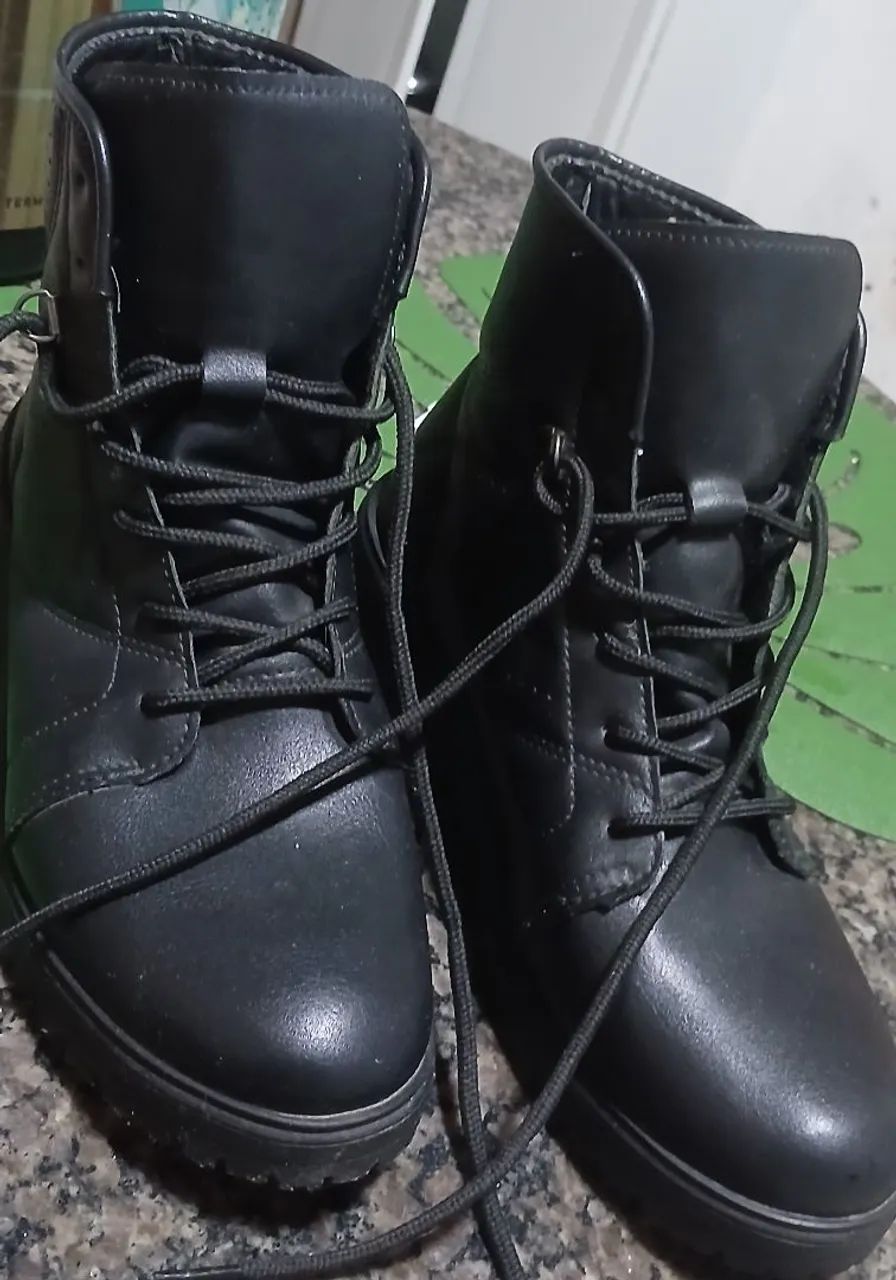 Bota n38