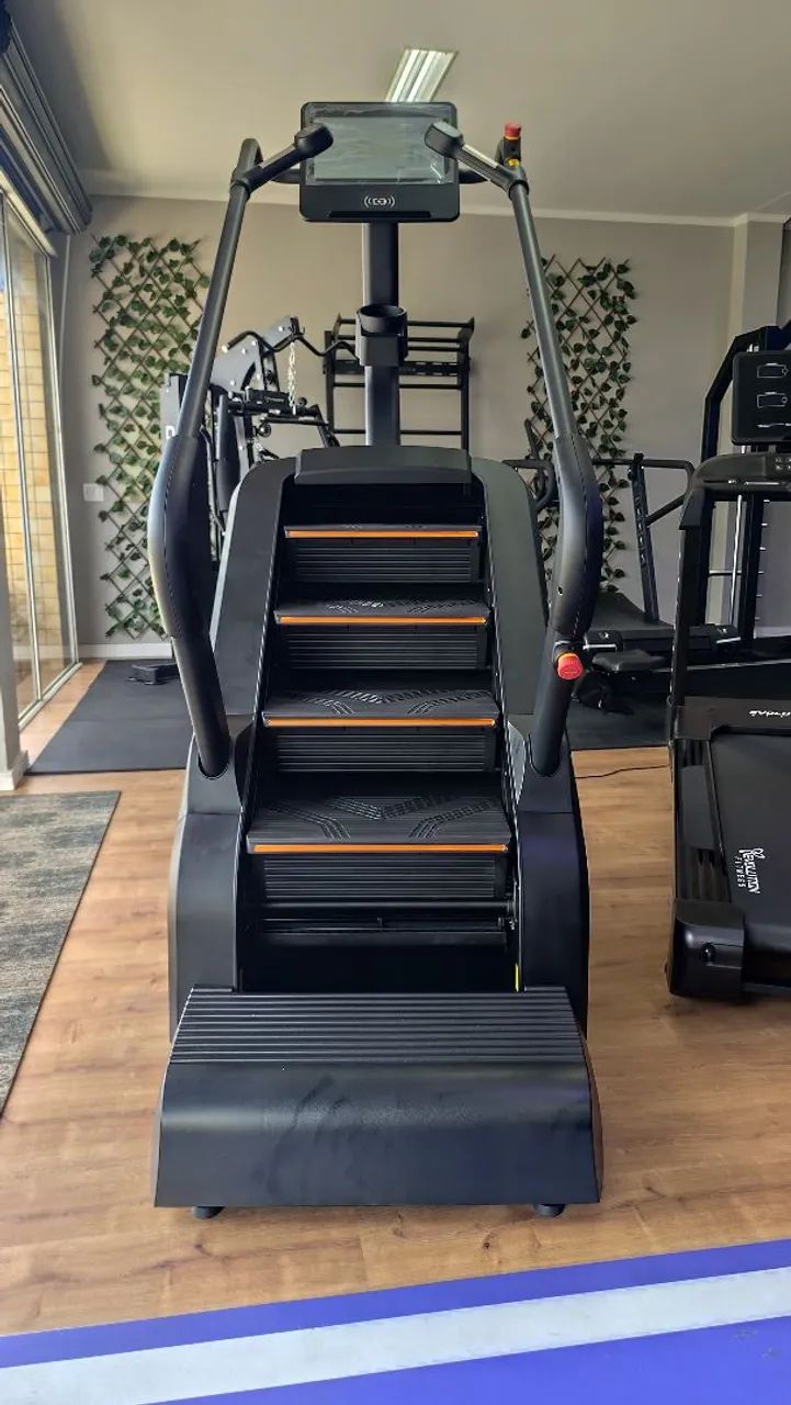 Simulador de escada Evolution PRO 