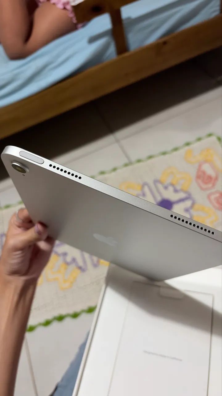 Vendo iPad 10 geração 64GB + Caneta Pencil  - Foto 4