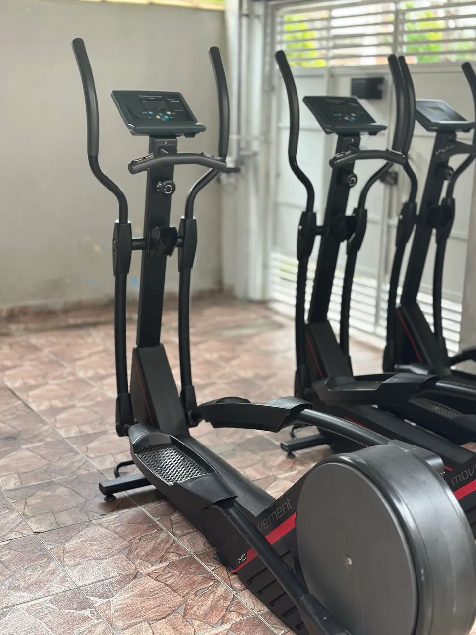 Elíptico Movement LX140