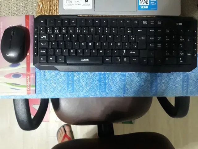teclado e mouse sem fio, em excelente estado e funcionamento