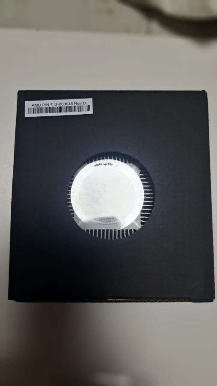 Processador gamer AMD Ryzen 5 2400G YD2400C5M4MFB de 4 núcleos e 3.9GHz  com cooler - Foto 4