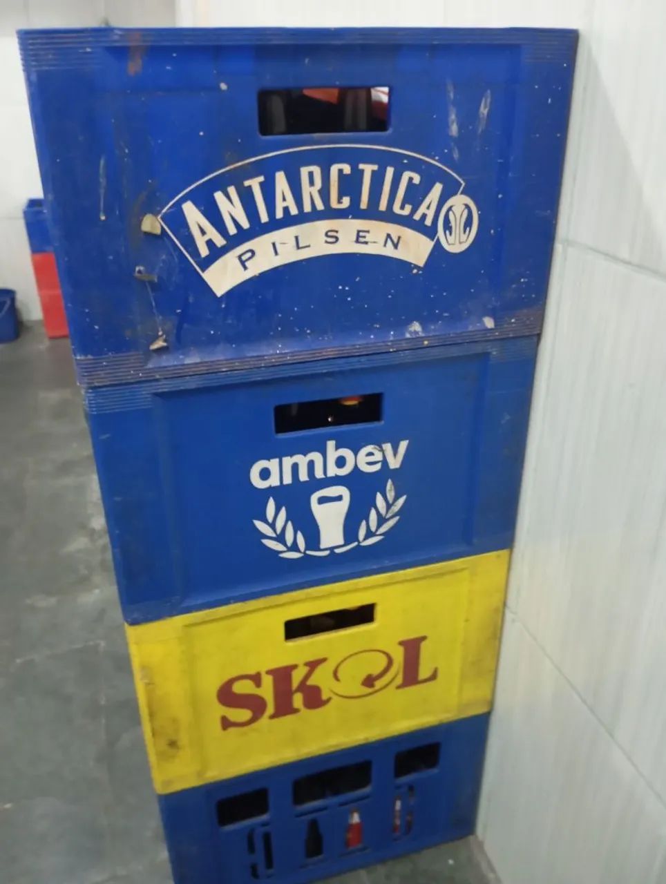 Vasilhame vazio de cerveja ambev - Foto 2