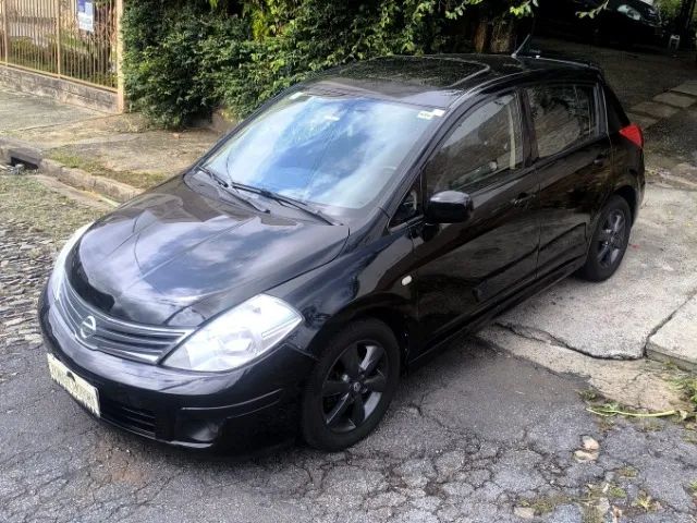 Nissan Tiida SL 1.8 AT 2012