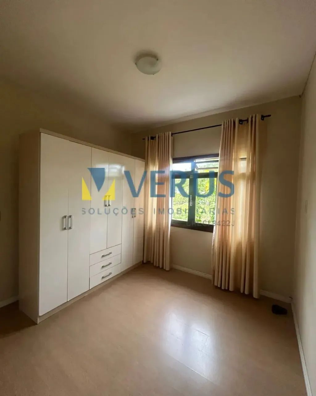 Casa com 03 Dormitórios Semi-mobiliada em Itajaí - Foto 8