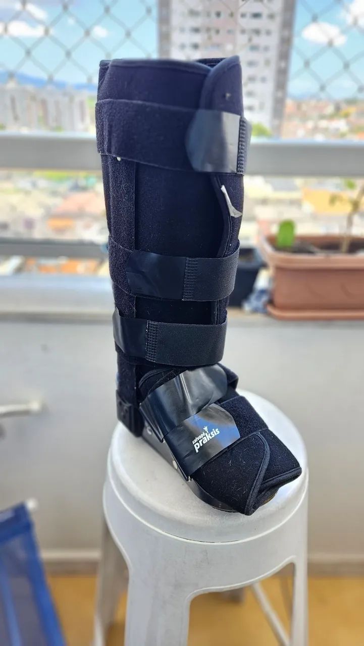 Bota ortopédica - 20 dias de uso - Foto 4